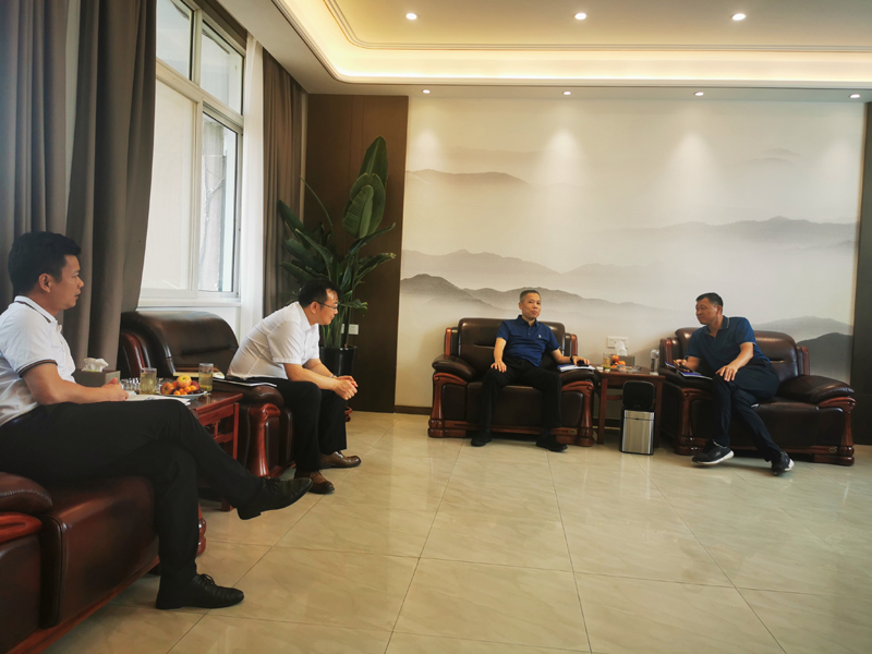 guangxiluqiaojituanzongjinglizhuliyixingdaoyigonssikaizhanyewujiaoliu.jpg