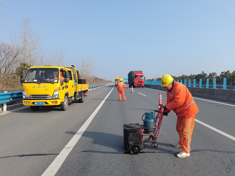 1740726359681.jpg 608c9f7aa479bad05fd176c6f82fe48.jpg